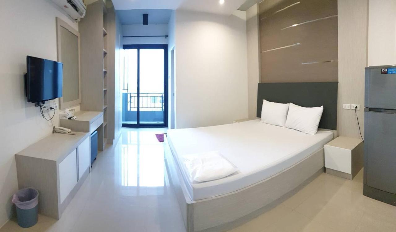 Db Plus 2 Bangkok Exterior foto